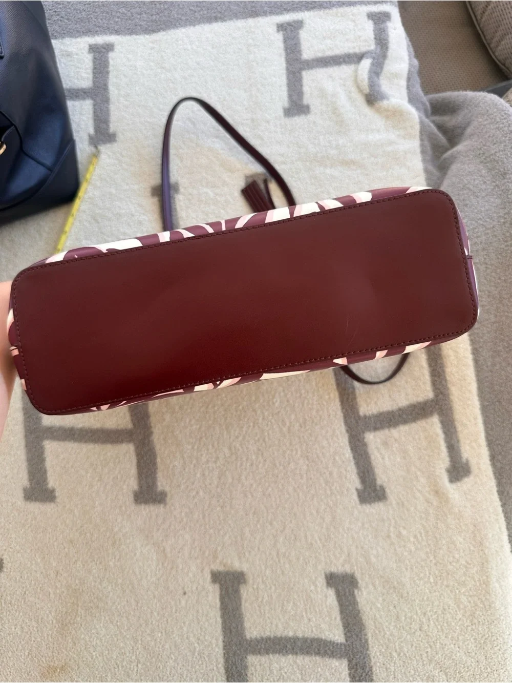 Kate spade Tote Bag in Burgundy and Cream
